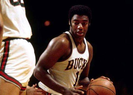 国际足联曾 国际足联曾