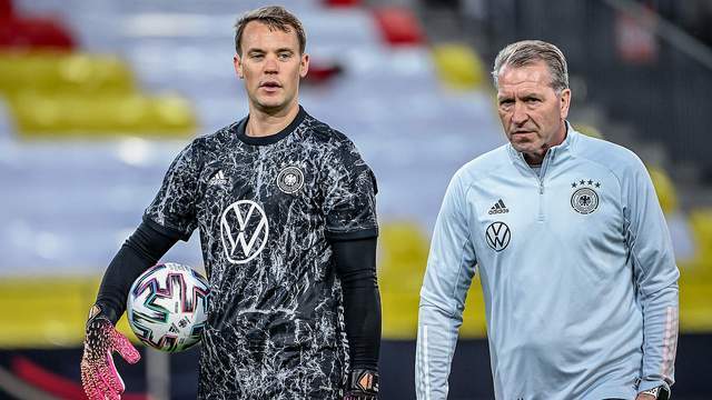 场都倍受关 场都倍受关