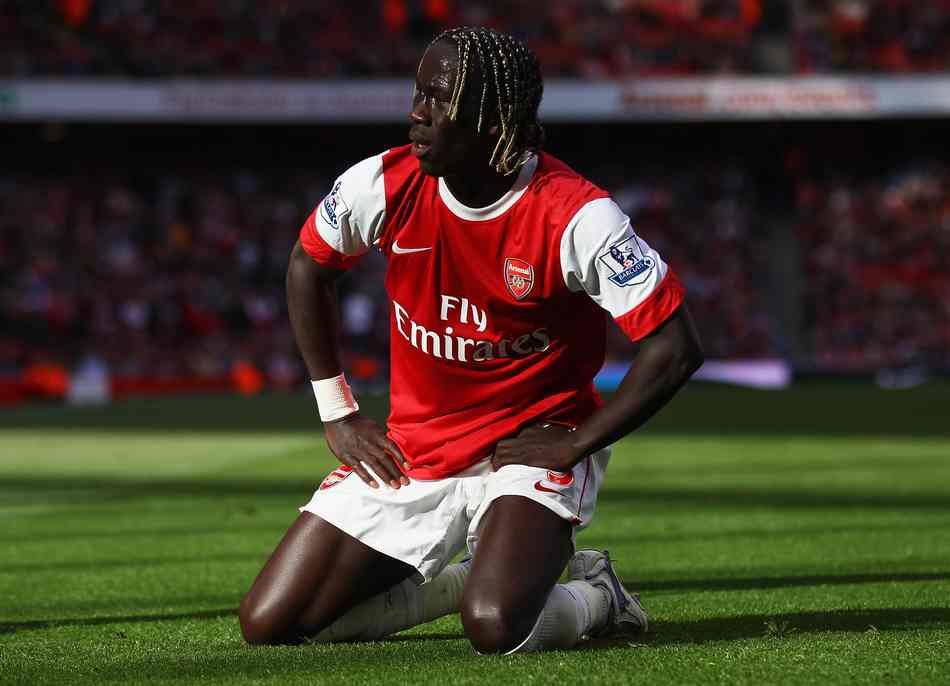 言替代含混 言替代含混