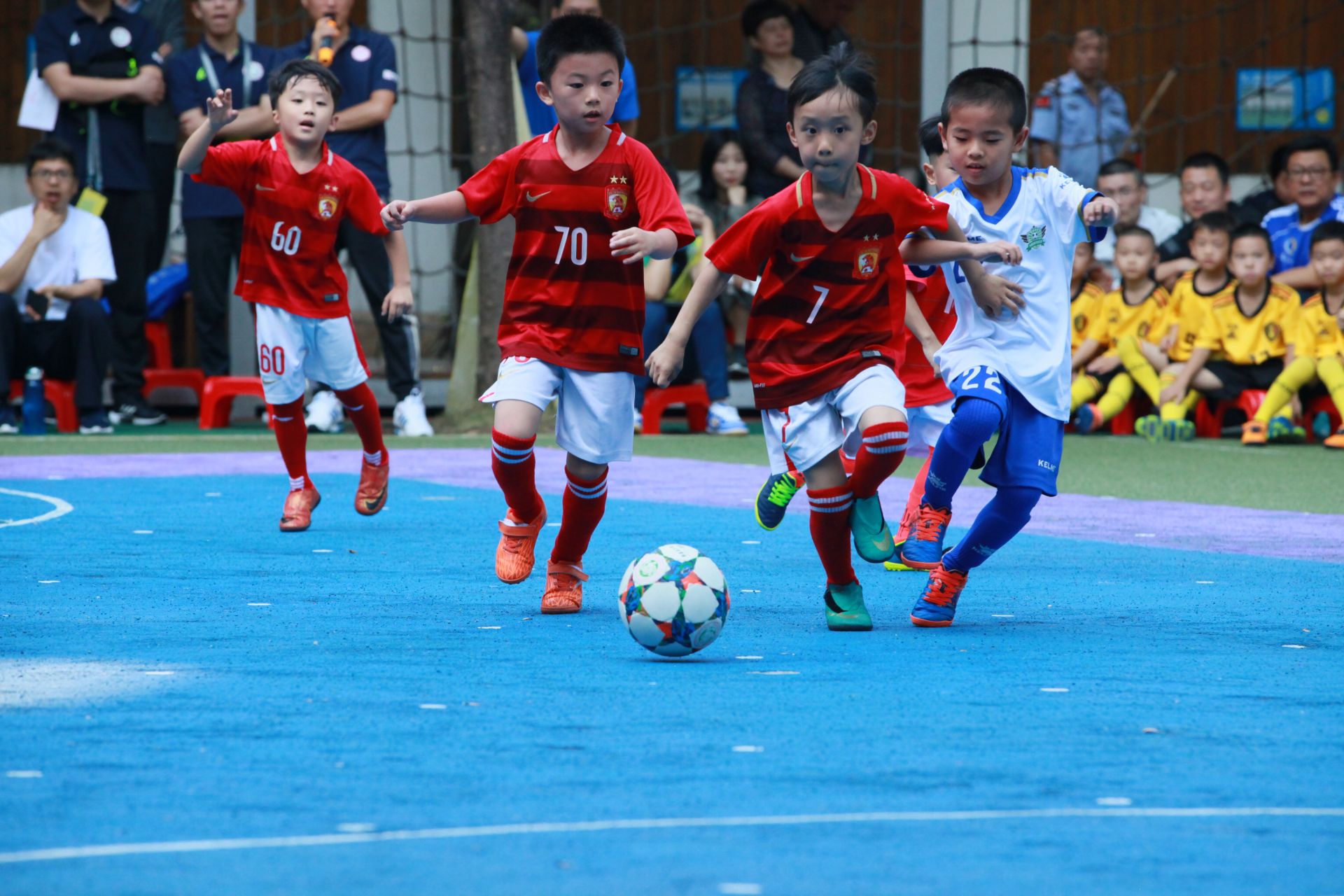 英雄联盟中 英雄联盟中